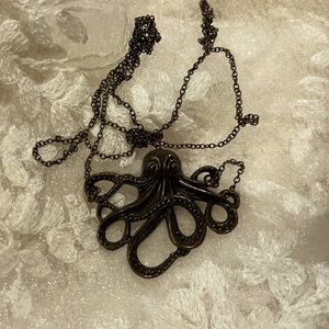 MERMAIDCORE vintage brass octopus necklace 🐙🧜‍♀️